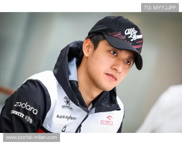 周冠宇模拟比赛，节奏连贯自然